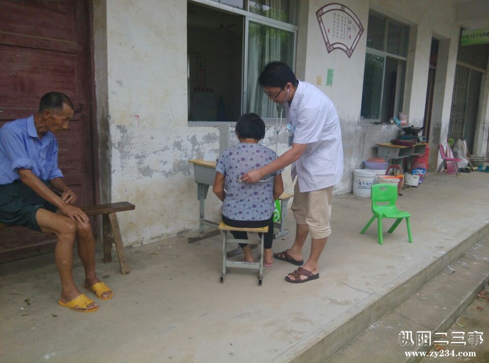 唐岗小学安置点.jpg
