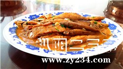 洪迅土菜馆002.jpg