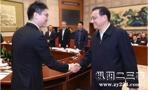 李克强刘强东.png