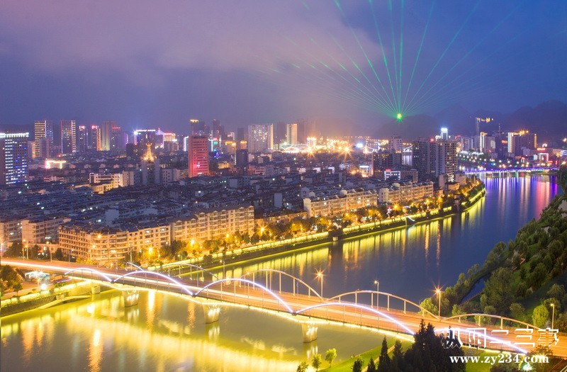 灯火辉煌的城市.jpg