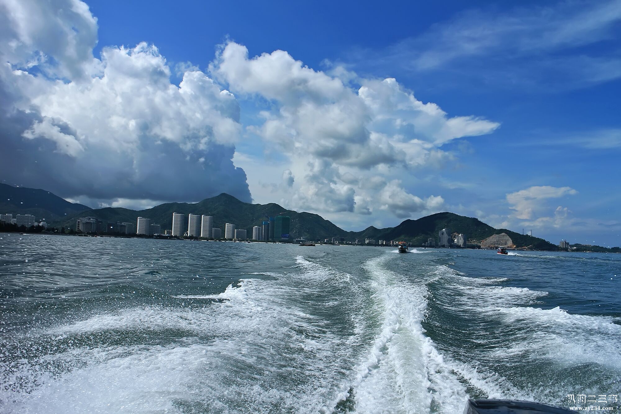 大海蓝天2.jpg