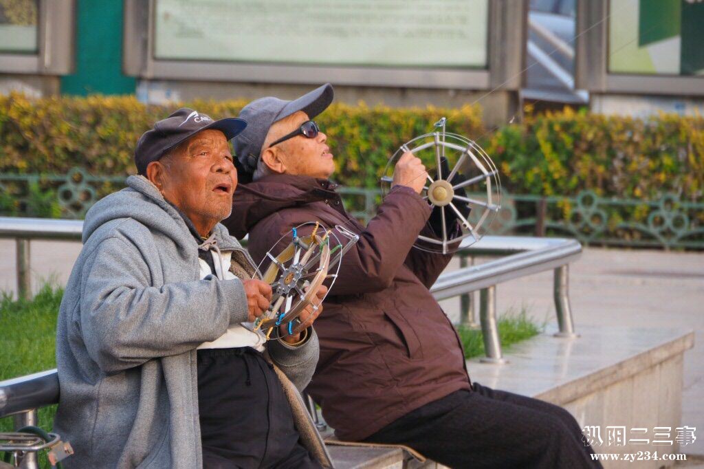 钓鱼2.jpg