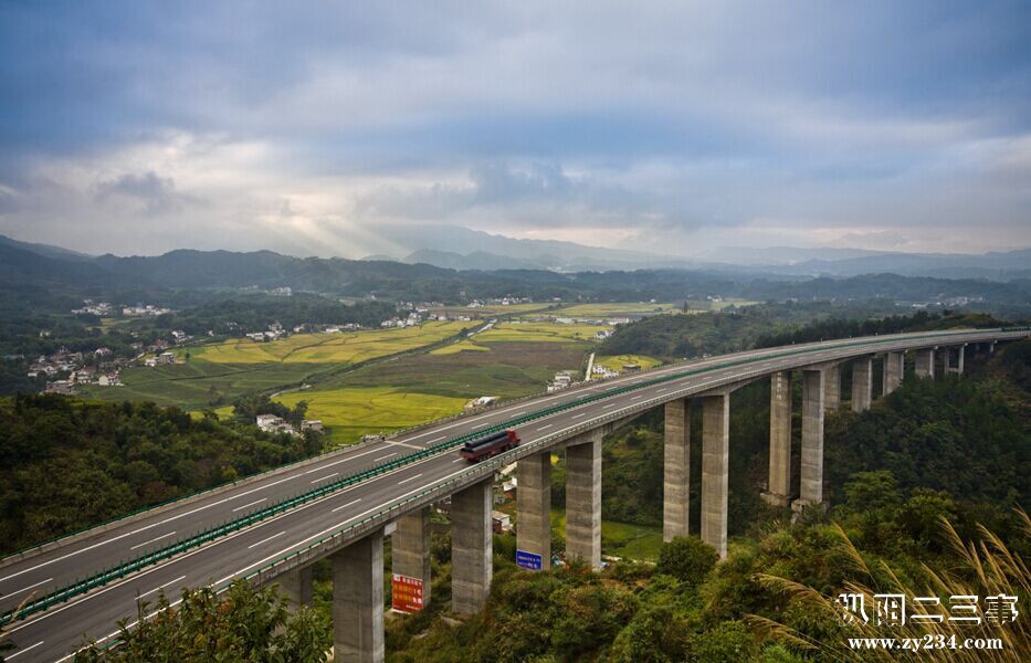 高速公路.jpg