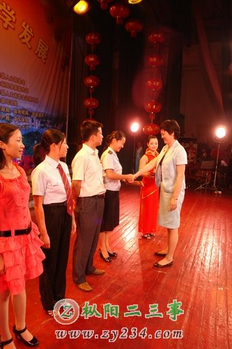 1580562_032435.jpg