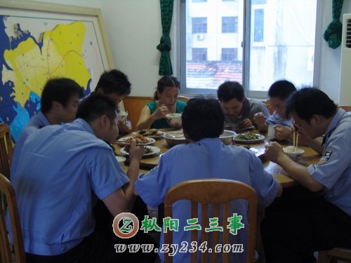 1af88b55f088fe08651cc8106e8ddc1d.jpg