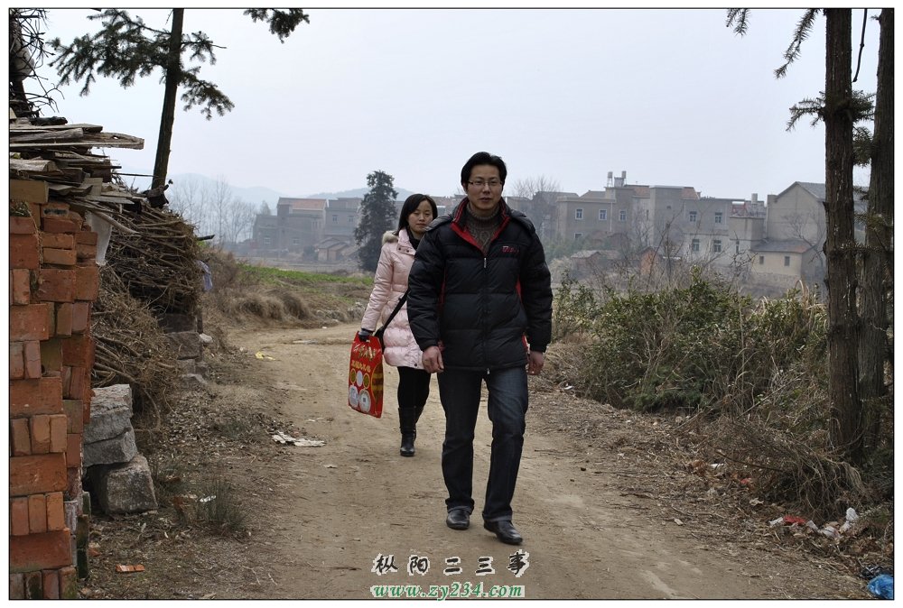 去钱亦明家的路上