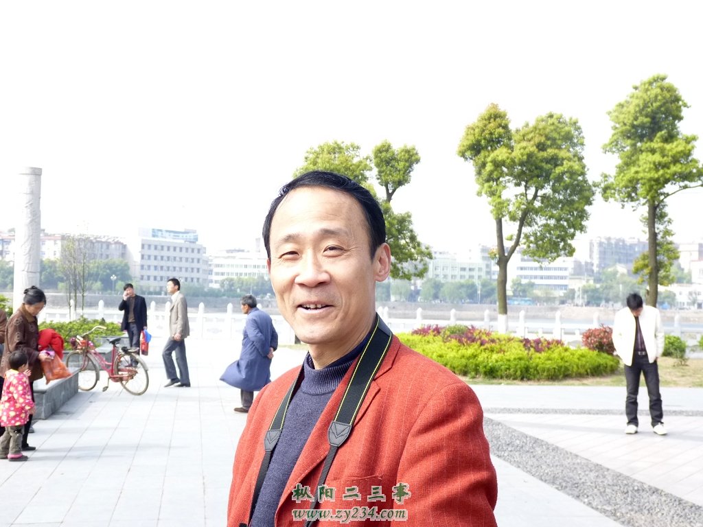 何校长