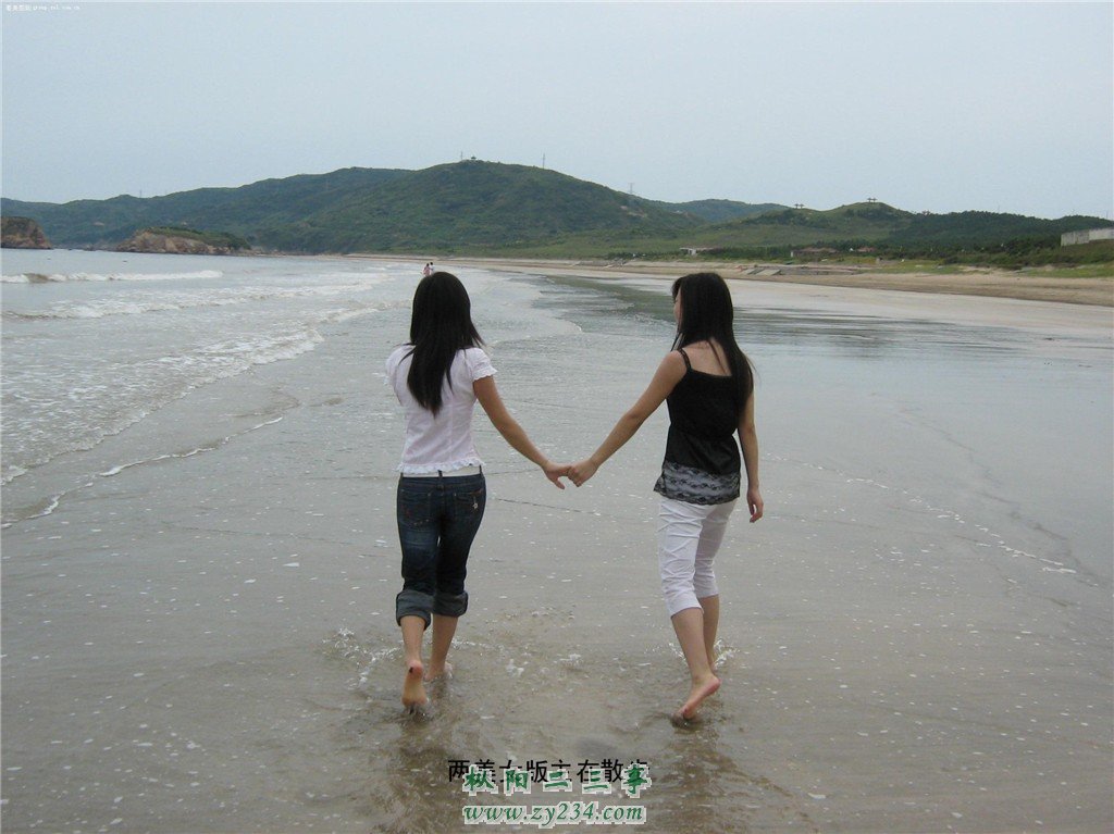 1281582979-1025_副本.jpg