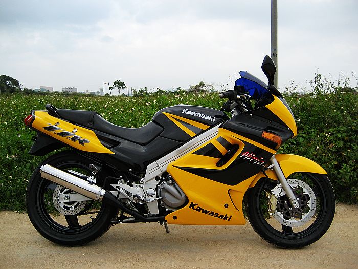 99年ZZR250（鲍鱼卡钳）01.jpg