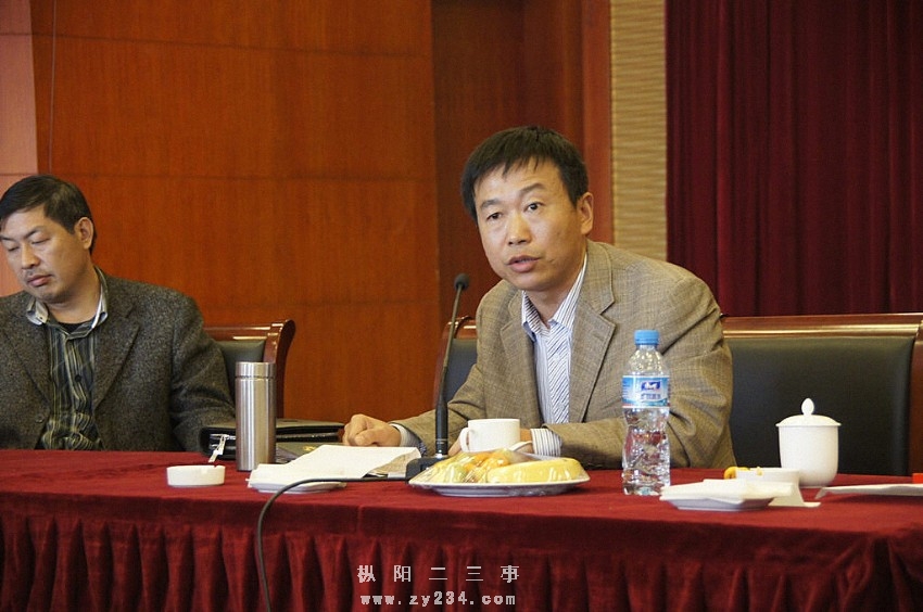 宣传部黄学艺副部长主持会议