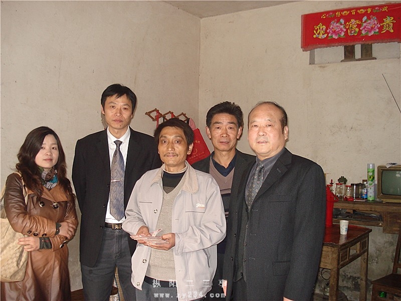 与李师傅进行合影