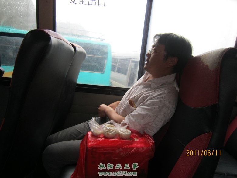 寒风在车上