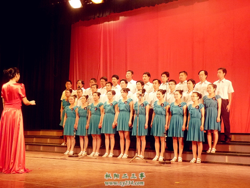 会宫中学合唱团(二&#41;：