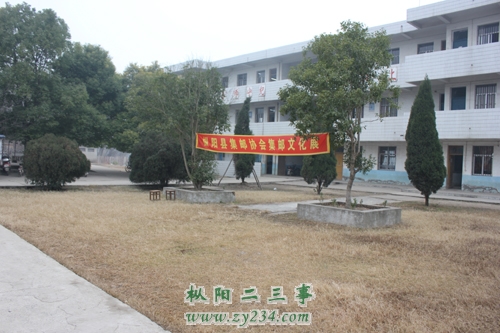 请输入描述
