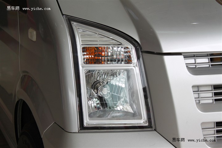 c37-6.jpg