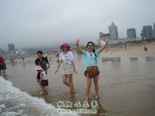 青岛石老人海滩1.jpg