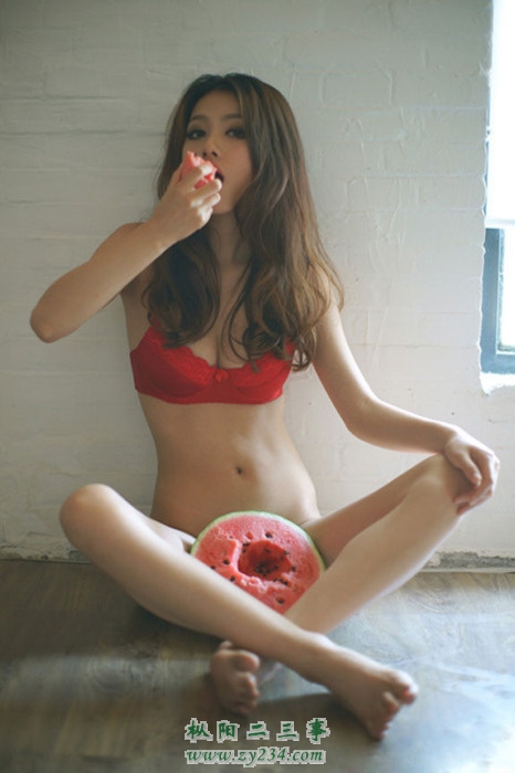 美女.jpg
