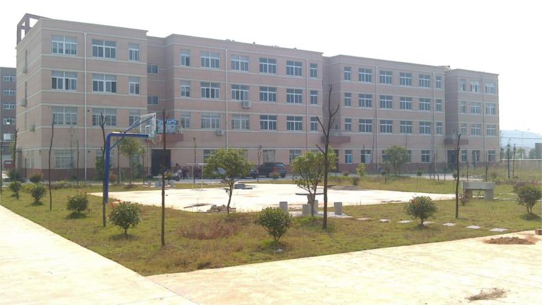 小图工厂花园.JPG