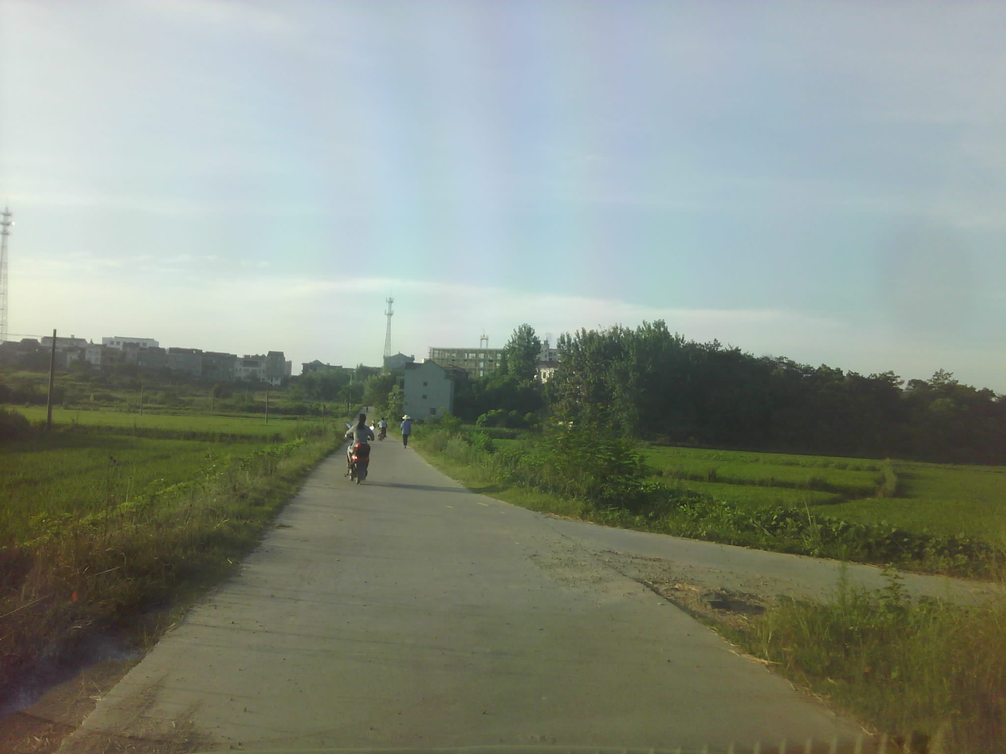 校区道路链接村村通