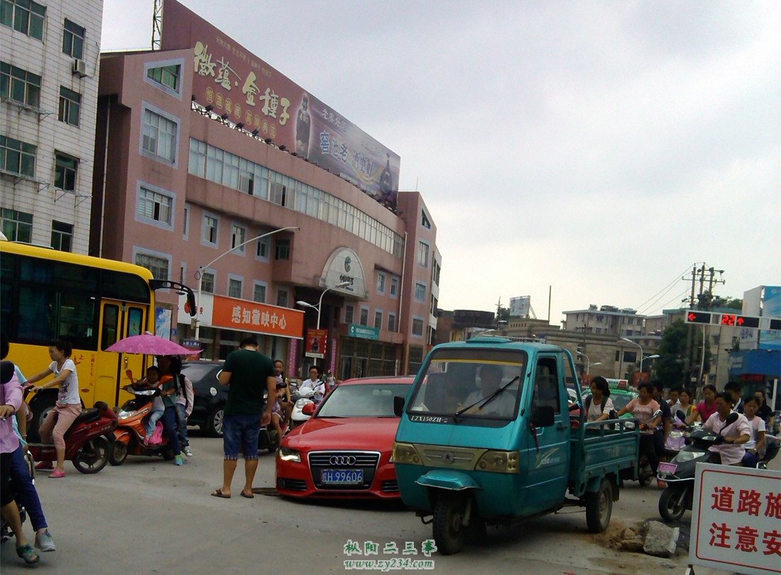 01.jpg