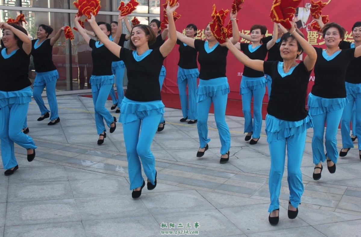 康宁健身队 (2).jpg