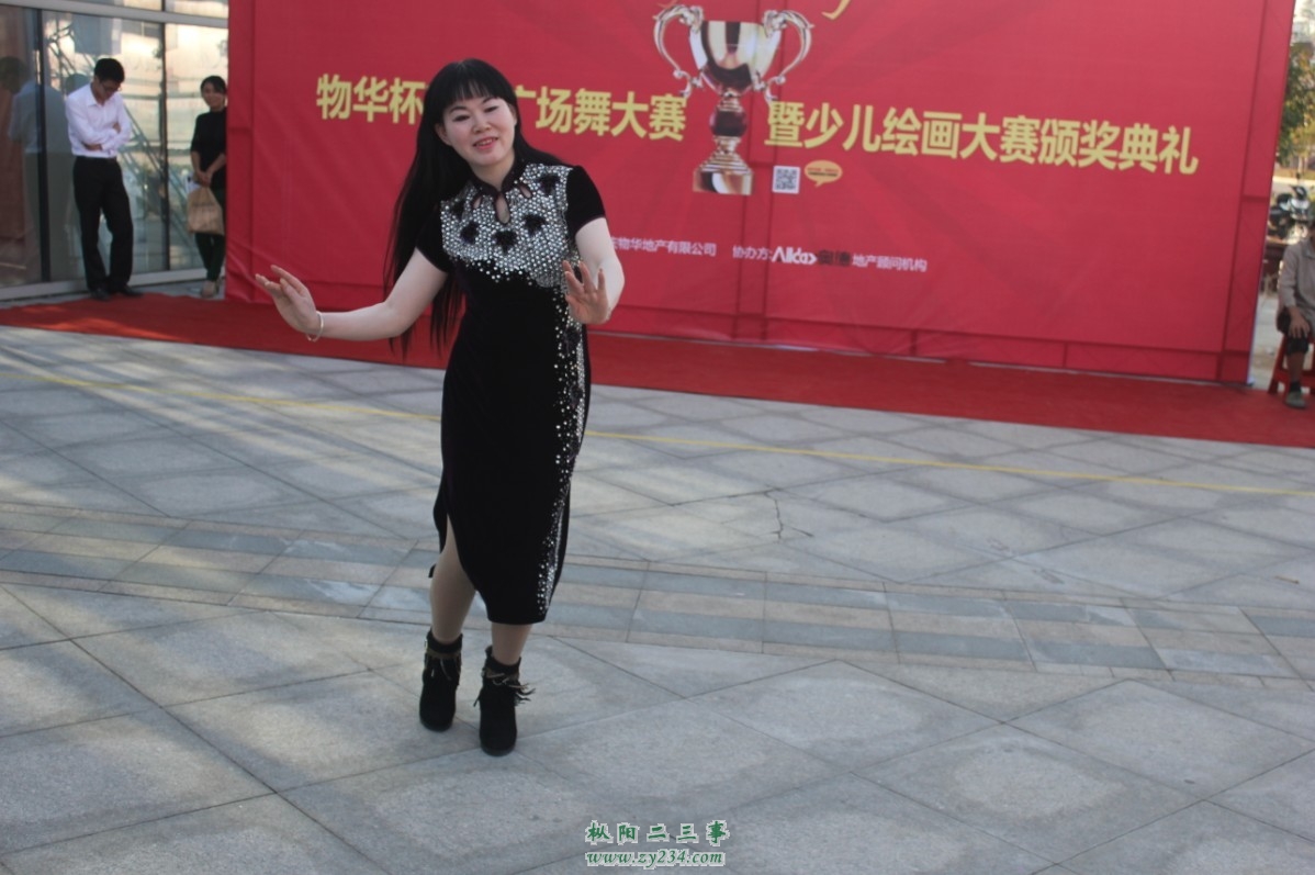 现场观众 (2).jpg