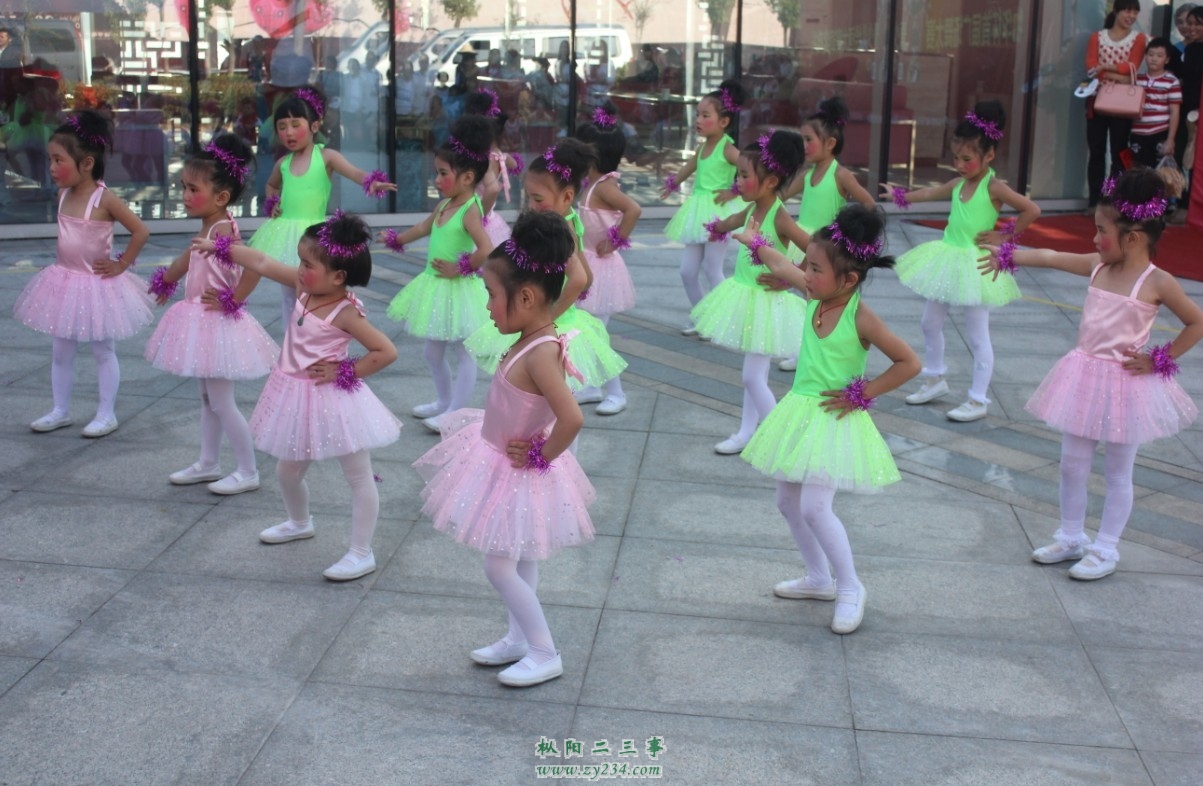 小红花幼儿园 (2).jpg