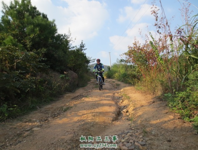 QQ图片20131001112846.jpg