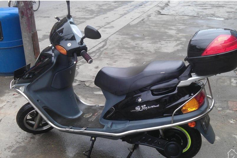 爱玛电动车.jpg