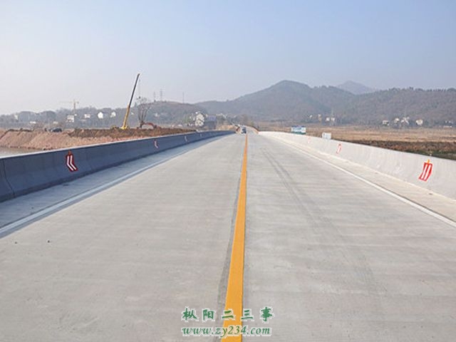 2013121015315448.jpg
