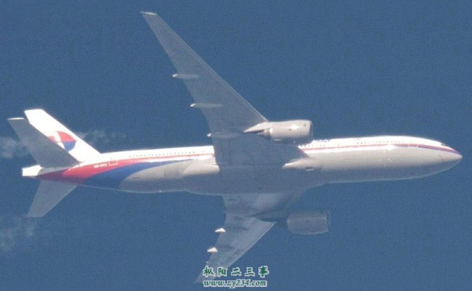 2014年2月，波兰领空上的MH370航班波音777-200客机。