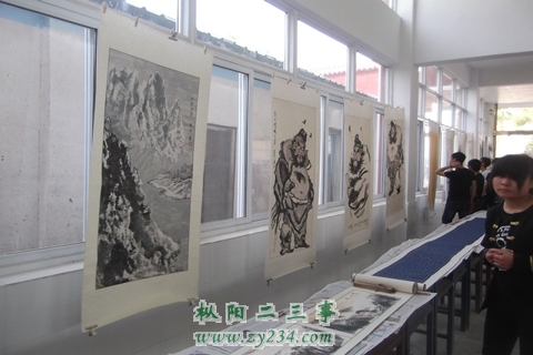 请输入描述