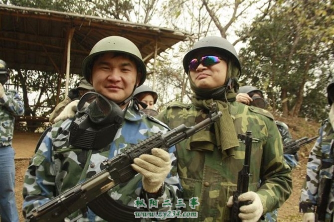 psuCAUM9VL3.jpg