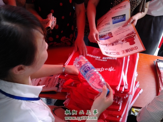 20140608_142708_编辑.jpg