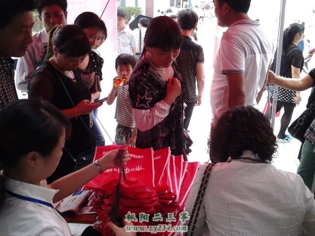 20140608_142548_编辑.jpg