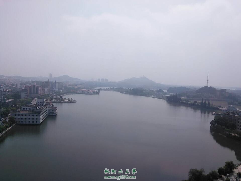 从阳台看莲花湖全貌