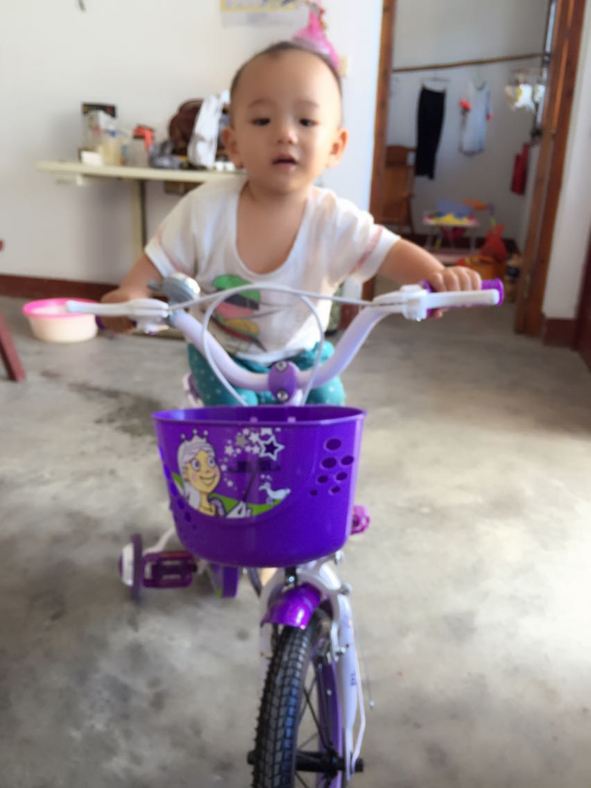 锦涛和张妍照片1d76c4b0bcb8bdaa.jpg