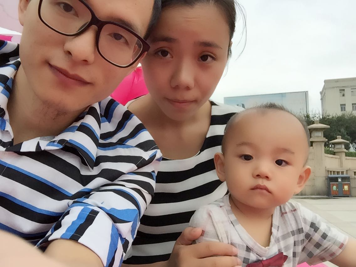 锦涛和张妍照片-f6e84c5d349f6a2.jpg