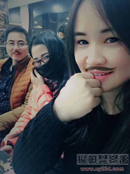 姚小莹.jpg
